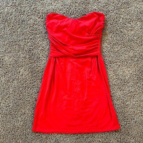 NWOT Victoria’s Secret strapless dress - Picture 1 of 2